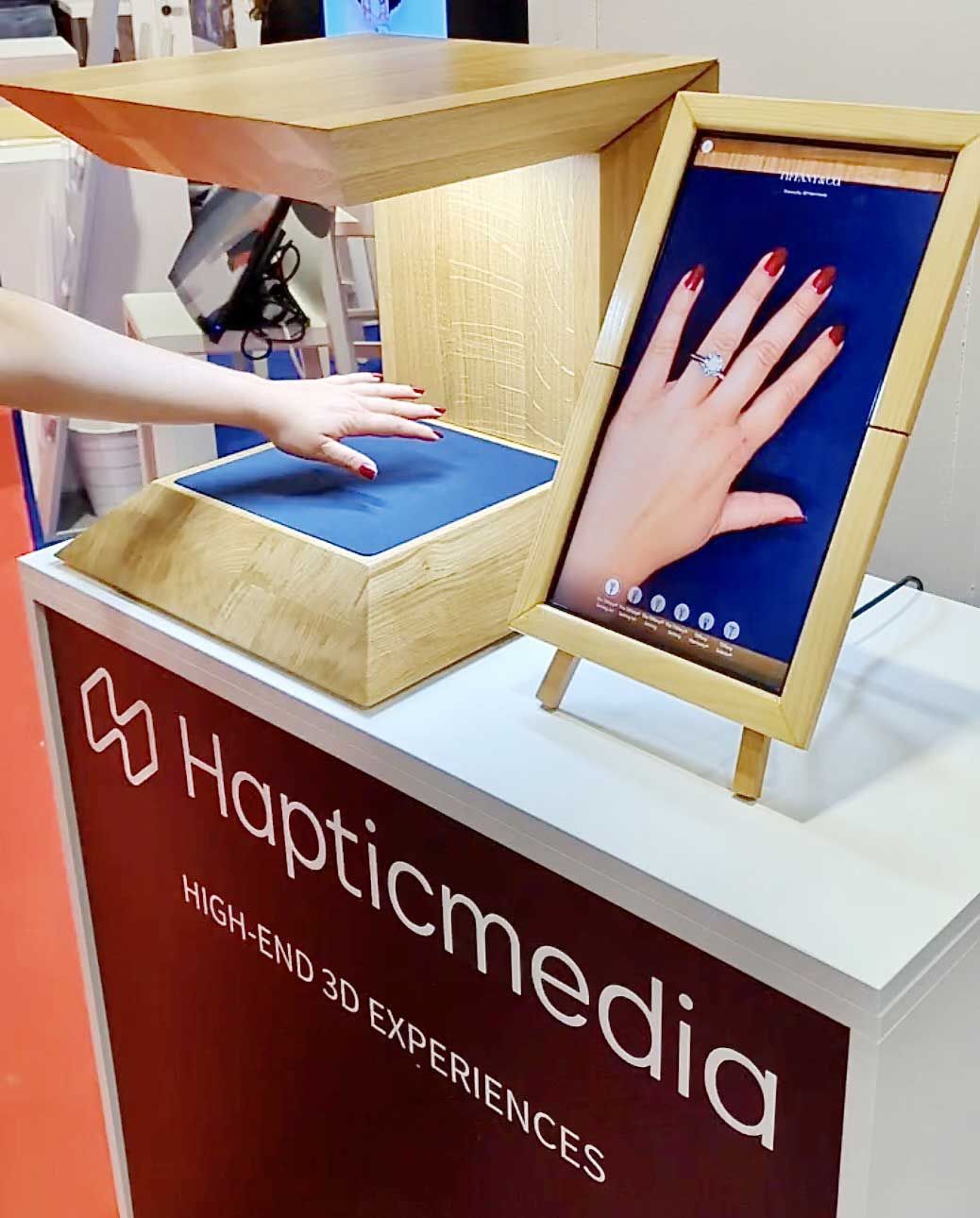 Jewelry VTO in-store solution